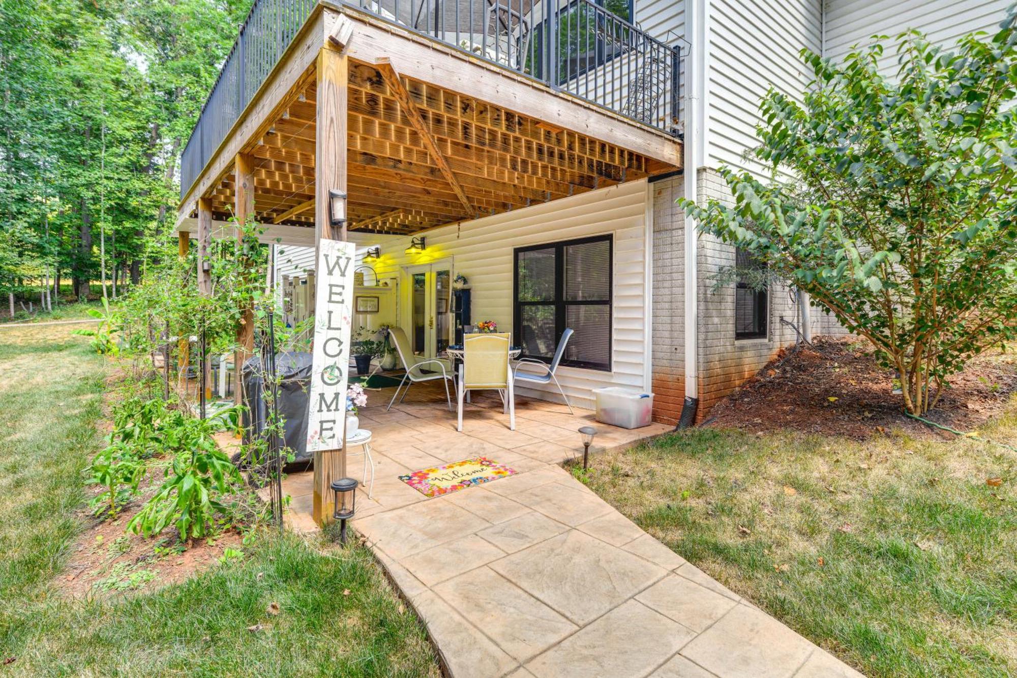 Charming Charlottesville Apt With Outdoor Space! Εξωτερικό φωτογραφία